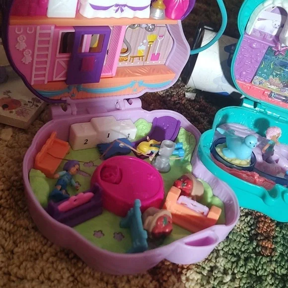 Polly Pocket Se Of 4t Includes 41 Accessories - Picture 2 of 7